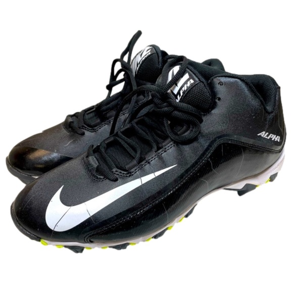 nike men's alpha shark 2 mid football cleats